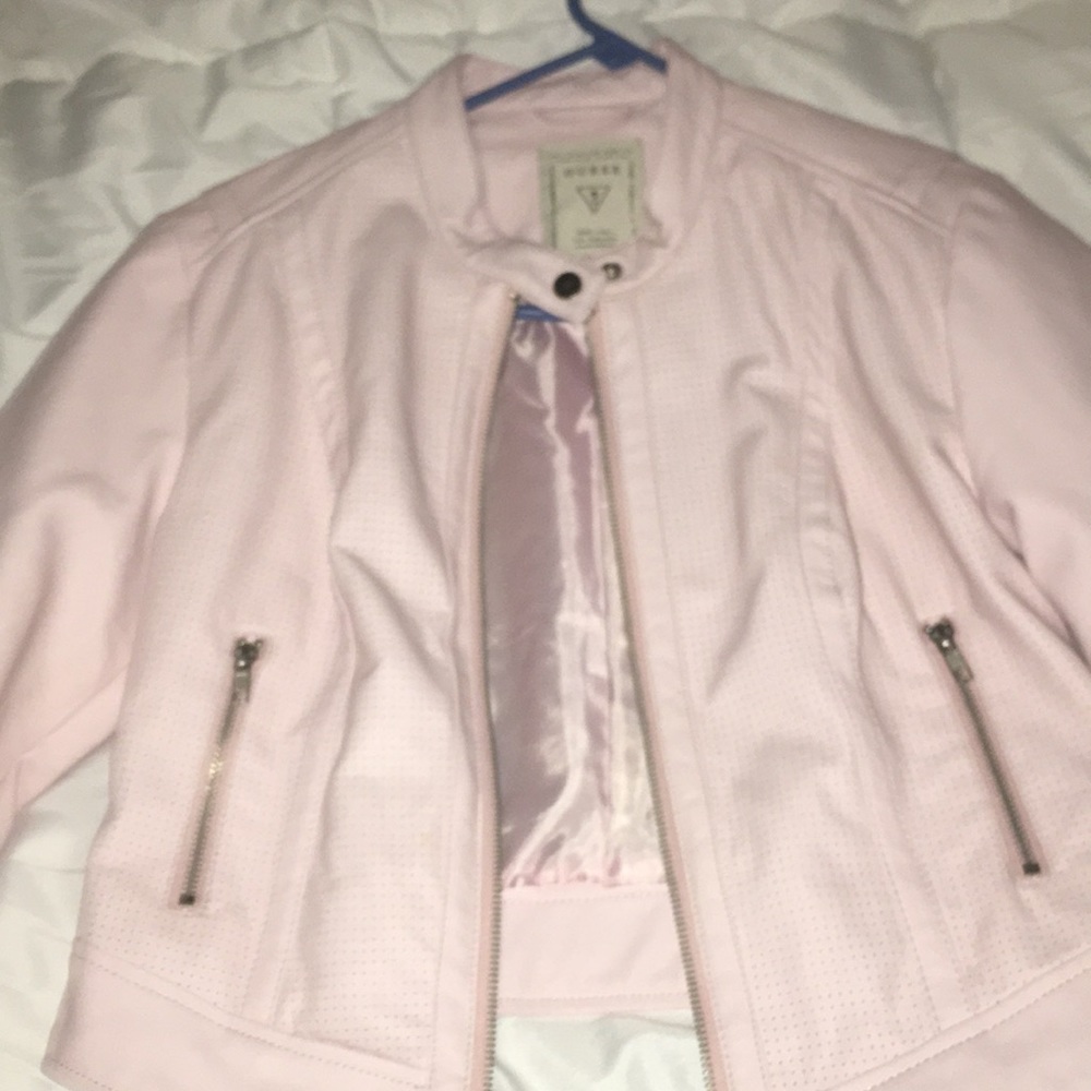 AUTHENTIC GUESS LEATHER JACKET(mega price drop)